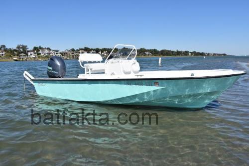 Boston Whaler Outrage 18 tekniska specifikationer 
